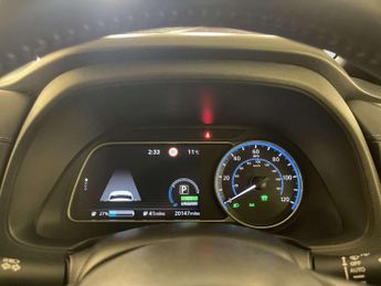 Nissan Leaf 39kWh Tekna Hatchback 5dr Electric Auto (150 ps)