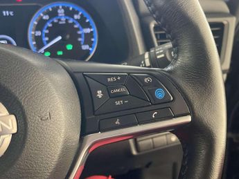 Nissan Leaf 39kWh Tekna Hatchback 5dr Electric Auto (150 ps)