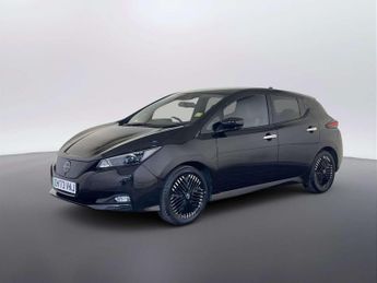 Nissan Leaf 39kWh Tekna Hatchback 5dr Electric Auto (150 ps)