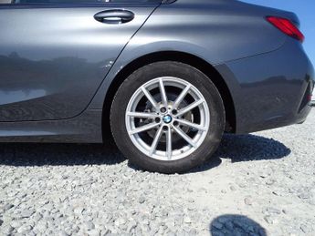 BMW 3 Series 2.0 320d SE Auto Euro 6 (s/s) 4dr