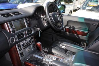 Land Rover Range Rover 3.6 TD V8 Vogue Station Wagon 5dr