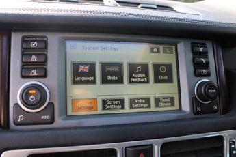 Land Rover Range Rover 3.6 TD V8 Vogue Station Wagon 5dr