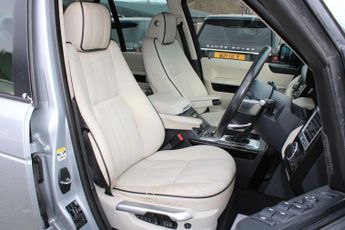 Land Rover Range Rover 3.6 TD V8 Vogue Auto 4WD Euro 4 5dr