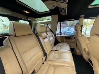Land Rover Discovery 4.0i V8 ES Station Wagon 5dr (7 Seats)
