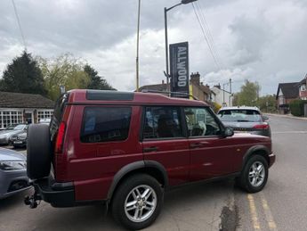 Land Rover Discovery 4.0i V8 ES Station Wagon 5dr (7 Seats)