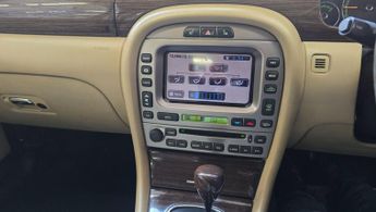 Jaguar X-Type 2.5 awd low mileage ulez free