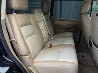 Ford Explorer 4.6 V8