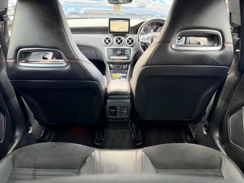Mercedes-Benz A Class 2.1 A200d AMG Line (Premium) 7G-DCT Euro 6 (s/s) 5dr