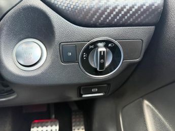 Mercedes-Benz A Class 2.1 A200d AMG Line (Premium) 7G-DCT Euro 6 (s/s) 5dr