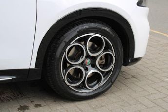 Alfa Romeo Tonale 1.5 VGT MHEV Ti DCT Euro 6 5dr