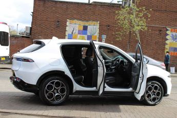 Alfa Romeo Tonale 1.5 VGT MHEV Ti DCT Euro 6 5dr