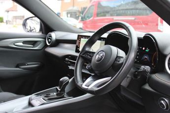 Alfa Romeo Tonale 1.5 VGT MHEV Ti DCT Euro 6 5dr