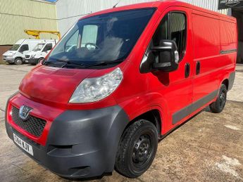 Peugeot Boxer 2.2 HDi 333 L1 H1 4dr