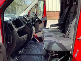 Peugeot Boxer 2.2 HDi 333 L1 H1 4dr