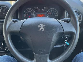 Peugeot Bipper 1.3 HDi S FWD L1 H1 3dr