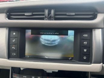 Jaguar XF 2.0d Prestige Auto Euro 6 (s/s) 4dr