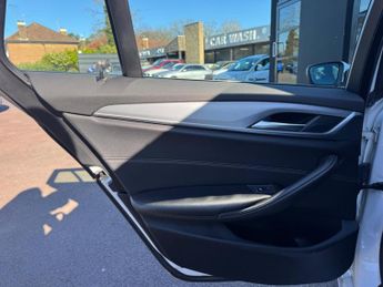 BMW 5 Series 3.0 530d SE Touring Auto xDrive Euro 6 (s/s) 5dr