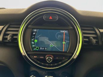 MINI Hatch 1.5 Cooper Sport Hatchback 3dr Petrol Steptronic Euro 6 (s/s) (1