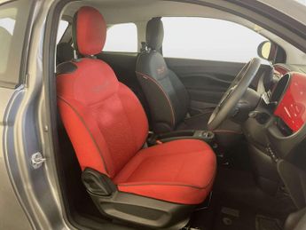 Fiat 500e 42kWh RED Hatchback 3dr Electric Auto (118 ps)