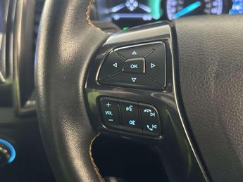 Ford Ranger 2.0 EcoBlue Wildtrak Pickup Double Cab 4dr Diesel Auto 4WD Euro 