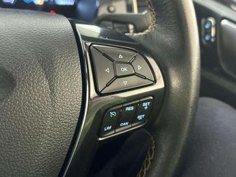 Ford Ranger 2.0 EcoBlue Wildtrak Pickup Double Cab 4dr Diesel Auto 4WD Euro 