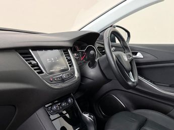 Vauxhall Grandland X 1.2 Turbo Elite Nav Premium Auto Euro 6 (s/s) 5dr