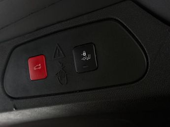 Vauxhall Grandland X 1.2 Turbo Elite Nav Premium Auto Euro 6 (s/s) 5dr