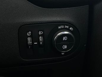 Vauxhall Crossland X 1.2 Turbo Elite Nav Auto Euro 6 (s/s) 5dr