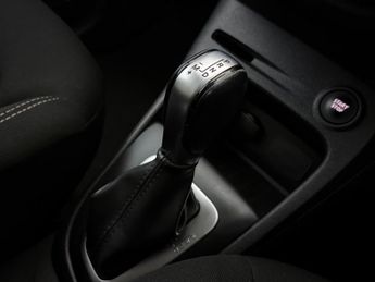 Renault Captur 1.3 TCe ENERGY Iconic EDC Euro 6 (s/s) 5dr