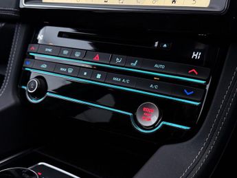 Jaguar F-PACE 2.0 P250i Chequered Flag Auto AWD Euro 6 (s/s) 5dr