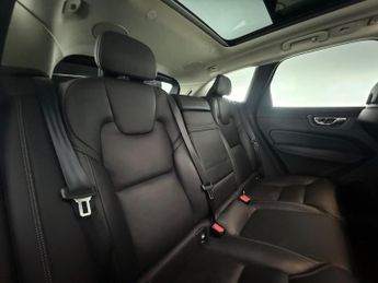 Volvo XC60 2.0 B5 MHEV Inscription Pro Auto AWD Euro 6 (s/s) 5dr
