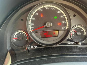 Volkswagen up! 1.0 Move up! ASG Euro 5 5dr