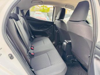 Toyota Yaris 1.5 VVT-h Icon E-CVT Euro 6 (s/s) 5dr