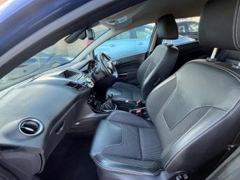 Ford Fiesta 1.0T EcoBoost Titanium X Euro 6 (s/s) 5dr