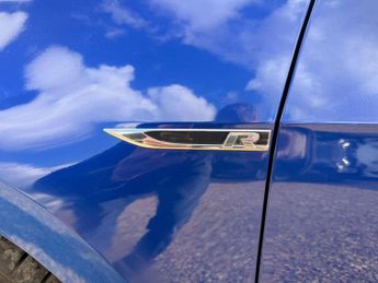 Volkswagen Golf 2.0 TSI BlueMotion Tech R DSG 4Motion Euro 6 (s/s) 3dr