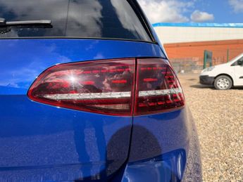 Volkswagen Golf 2.0 TSI BlueMotion Tech R DSG 4Motion Euro 6 (s/s) 3dr