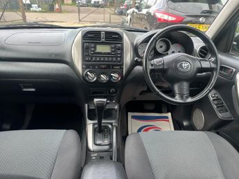 Toyota RAV4 2.0 VVT-i XT3 4WD 5dr
