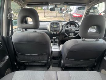 Toyota RAV4 2.0 VVT-i XT3 4WD 5dr