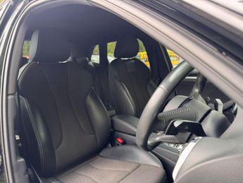 Audi A3 2.0 TFSI Black Edition Sportback S Tronic quattro Euro 6 (s/s) 5