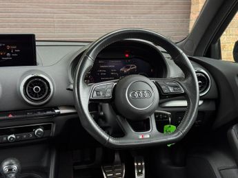 Audi A3 2.0 TFSI Black Edition Sportback S Tronic quattro Euro 6 (s/s) 5