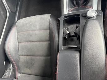 Mercedes-Benz C Class 2.1 C220 CDI AMG Sport Plus Euro 5 (s/s) 2dr