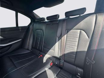 BMW 3 Series 2.0 320d M Sport Auto xDrive Euro 6 (s/s) 4dr