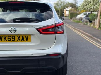 Nissan Qashqai 1.3 DIG-T Acenta Premium DCT Auto Euro 6 (s/s) 5dr