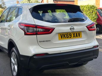 Nissan Qashqai 1.3 DIG-T Acenta Premium DCT Auto Euro 6 (s/s) 5dr