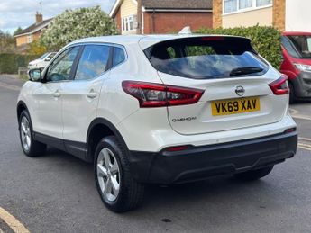 Nissan Qashqai 1.3 DIG-T Acenta Premium DCT Auto Euro 6 (s/s) 5dr