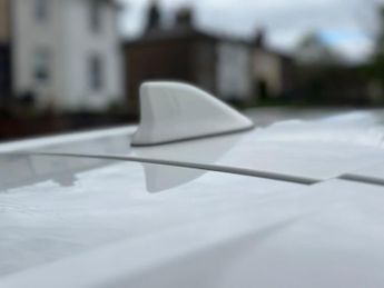 Toyota C-HR 1.8 VVT-h Icon CVT Euro 6 (s/s) 5dr