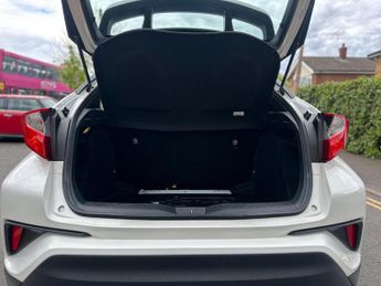 Toyota C-HR 1.8 VVT-h Icon CVT Euro 6 (s/s) 5dr
