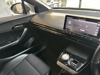 MG MG4 64kWh Trophy Long Range Auto 5dr