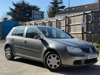 Volkswagen Golf 1.6 FSI S 5dr