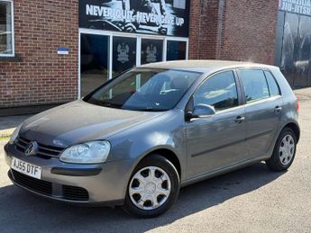 Volkswagen Golf 1.6 FSI S 5dr